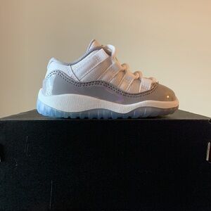 Jordan retro low 11 Toddler